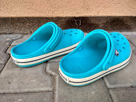Dětské modré CROCS vel. 33 - 3