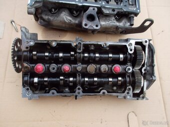 Hlava motoru Fiat Grande Punto 1.3 Multijet 55kw 199A9000 - 3