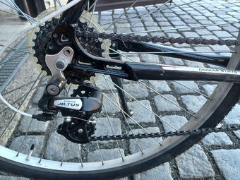 Silniční kolo GENESIS - 3