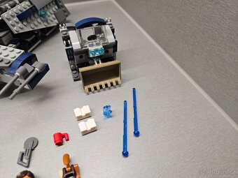 LEGO Star Wars 75147 StarScavenger - 3