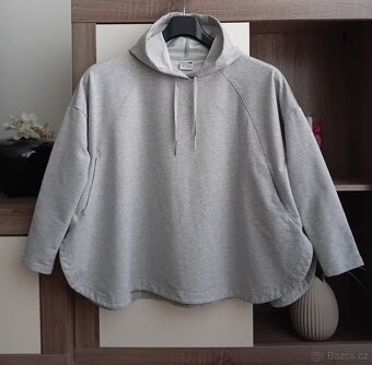 Puma dámská oversize mikina Evo vel. M/L - 3