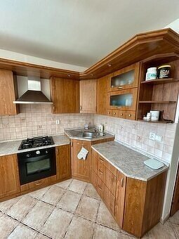 Kuchyně bez spotřebičů - 3