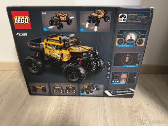 Lego 42099 - 3
