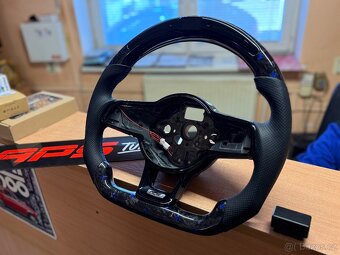 KARBONOVÝ VOLANT LED DISPLEJ AUDI, SEAT, SKODA - 3