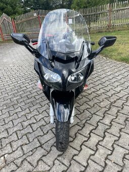 Yamaha FJR 1300 - 3