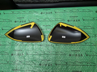kryty vnějších zrcátek černé Hyundai i10 (AC3) K7431ADE00BL - 3
