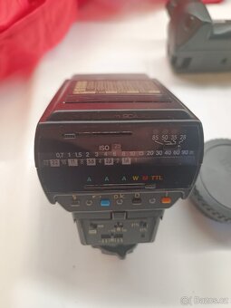 Canon EOS 300 příslušenstvím - 3