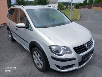 Volkswagen Touran CROSS 1.4 TSi - 3