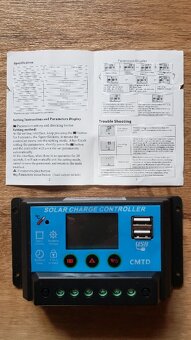 Solární regulátor 20A nabíjení s LCD displejem 12V24V Auto - 3