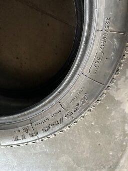 225/50 R17 zimní - 3