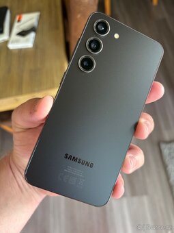 SAMSUNG S23 8GB/256GB Black + PŘÍSLUŠENSTVÍ - 3