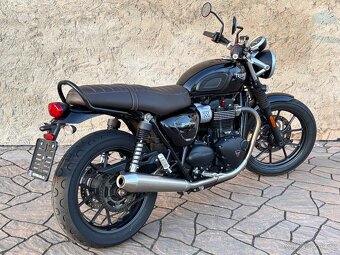 Triumph Street Twin 2016, najeto 8900km - 3