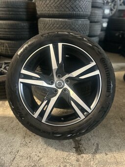 Volvo Xc 40 - 3