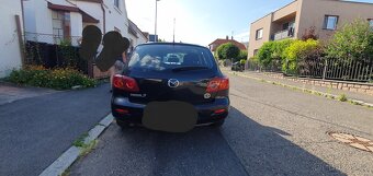 Mazda 3 nafta 1,6 rok 2006 - 3