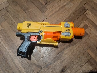 Nerf pistole Barricade rv-10, Stockade - 3