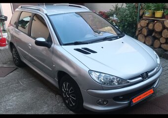 Prodám Peugeot 206 sw, r.v. 2005 - 3