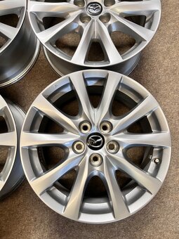 5x114,3 R17 originál Mazda alu disky - ET 50 - 3