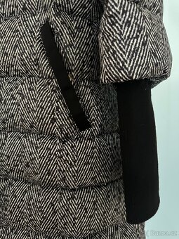 Nabízím k prodeji zimní kabát Patrizia Pepe - 3