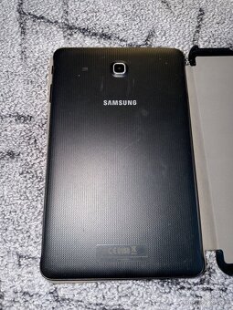 SAMSUNG Galaxy Tab E 9.6 SM-T561 černá - 3