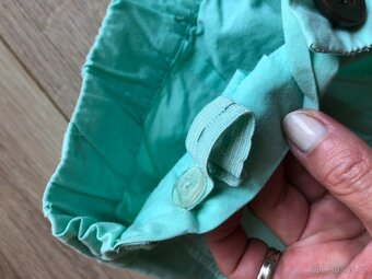 Kraťasy, velikost 152 - 3