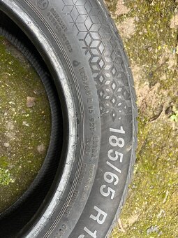 Pneu 185/65/15 - 3