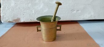 Starožitný mosazný hmoždíř - 3