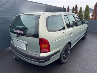 Renault Mégane 1,6 (2001) - 3