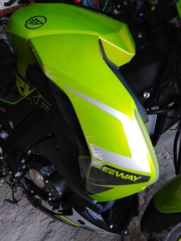 Keeway RKF 125i - 3