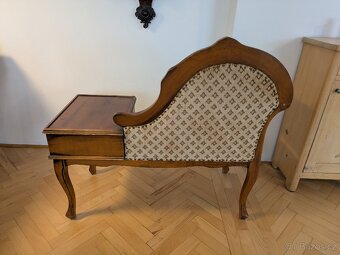 Sofa polstrovaná - 3