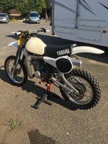 Yamaha yz465 - 3