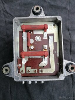 Regulátor dobíjení PAL Magneton 24V - 3