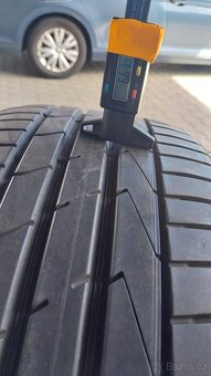 Prodám 2 x letní pneu Hankook 225/50/17 - 3