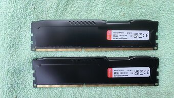 Kingston 16GB DDR3 1866Mhz (černé) - 3
