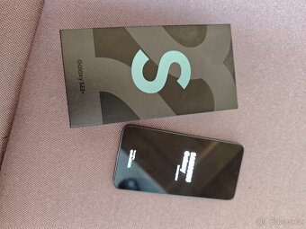 Samsung s22 + - 3