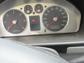 Díly Ford Galaxy motor - 3