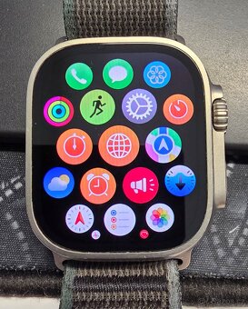 Apple Watch Ultra 2 49mm přírodní titan - 3