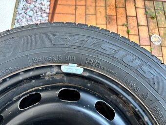 Zimní kola s disky Ford 195/65 R15 - 3