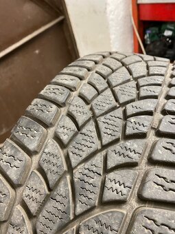 195/50 R16 88H Dunlop 2x6mmmm dot2517 zimní - 3