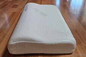 Anatomický polštář VISCOPUR-Aloe profilovaný, JAKO NOVÝ - 3