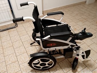 Elektrický invalidní vozik - 3