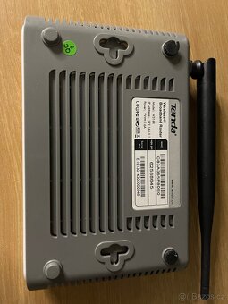 Router bez příslušenství + router - 3