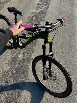 Kellys thorx - celoodpruzene - 3