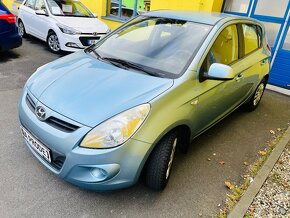 HYUNDAI I 20 1.2 I BENZÍN NAJETO JEN 62 TIS KM - 3