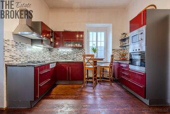 Prodej rodinného domu 270 m², pozemek 6025 m² - 3