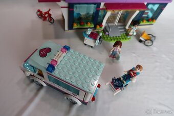 LEGO® Friends 41318 Nemocnice v Heartlake - 3