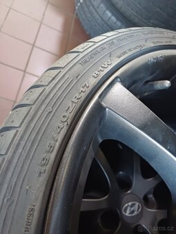 ALU KOLA BORBET+LETNÍ PNEU R17 HYUNDAI 4X100 - 3