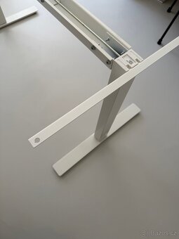 IKEA TROTTEN - polohovací stůl - 120/160 cm - 3