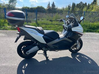 Aprilia SRV 850 ABS, pravidelný servis, nová STK - 3