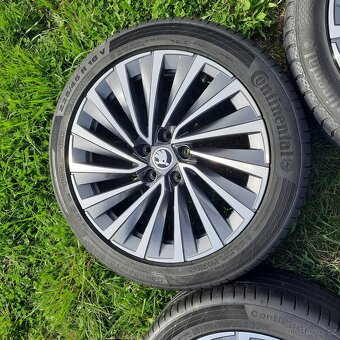 Alu kola Superb 3 i 4 Passat R18 ET44 - 3