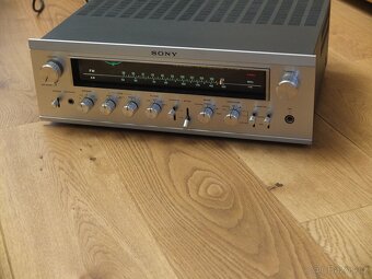 SONY STR-7055 FM/AM stereo přijímač (1972-76) - 3